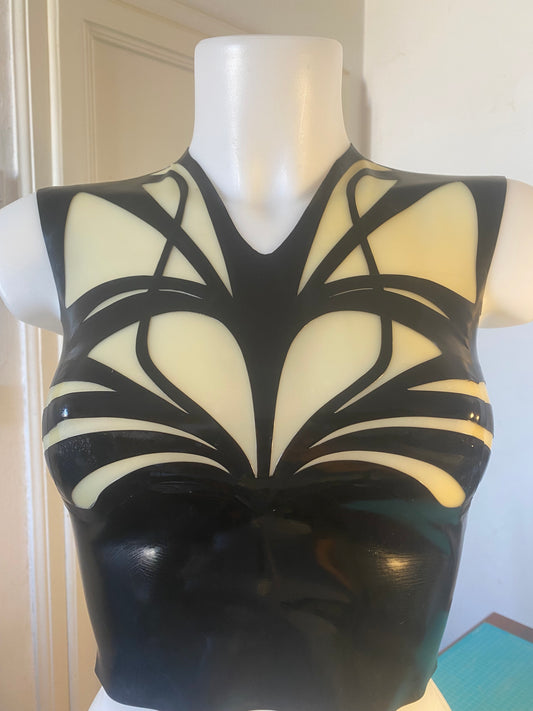 Sinfonia Crop Top V Neck